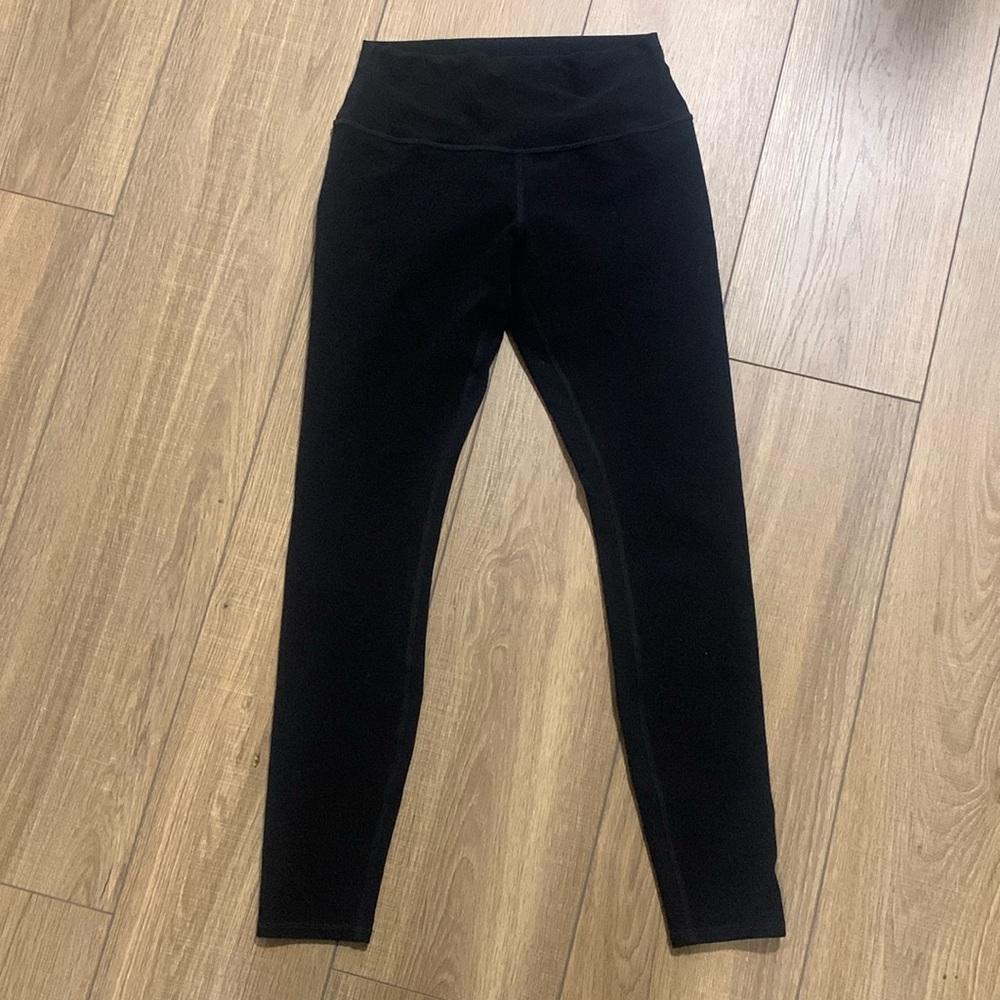 Alo Leggings